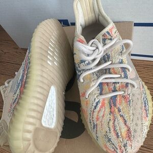 Yeezy Boost 350